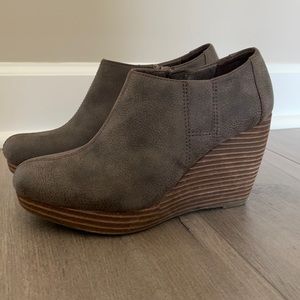 Harlow Wedge Booties in great condition!